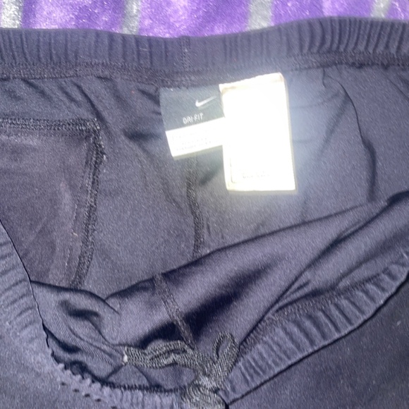 nike dri fit shorts - Picture 2 of 2